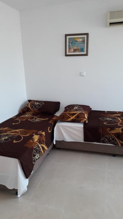 Apartament Bogoridi Burgas Bagian luar foto